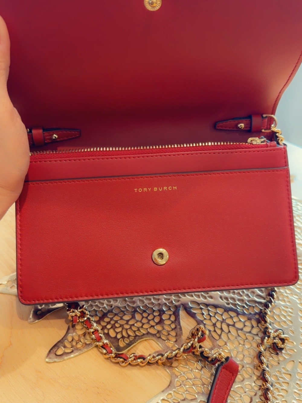 Tory Burch Red Quilted Leather Chain Strap Crossbody - Picture 3 of 5